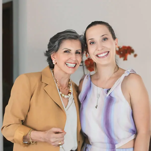 Angela Castro - Mentoria Individual: Expansão do Conhecimento em Coloração Pessoal