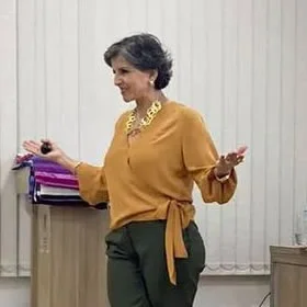 Angela Castro - Vestindo-se para o sucesso